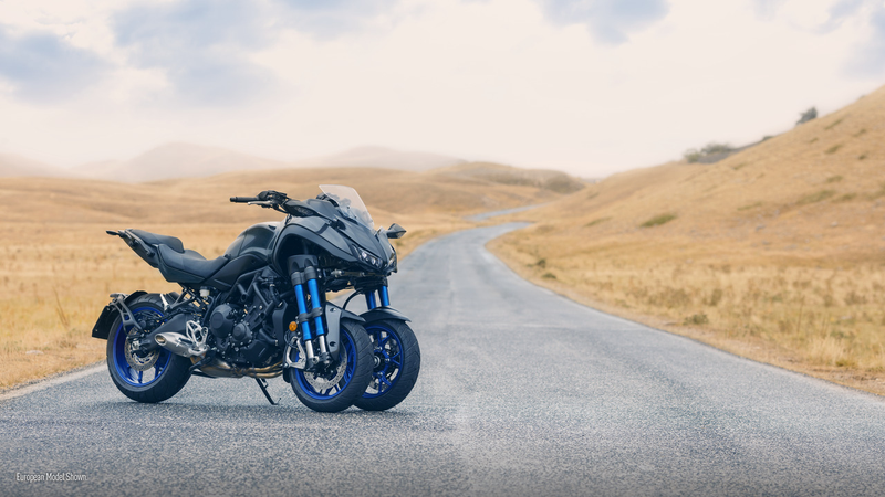 It feels like it shouldn’t need a kickstand if it has three wheels.